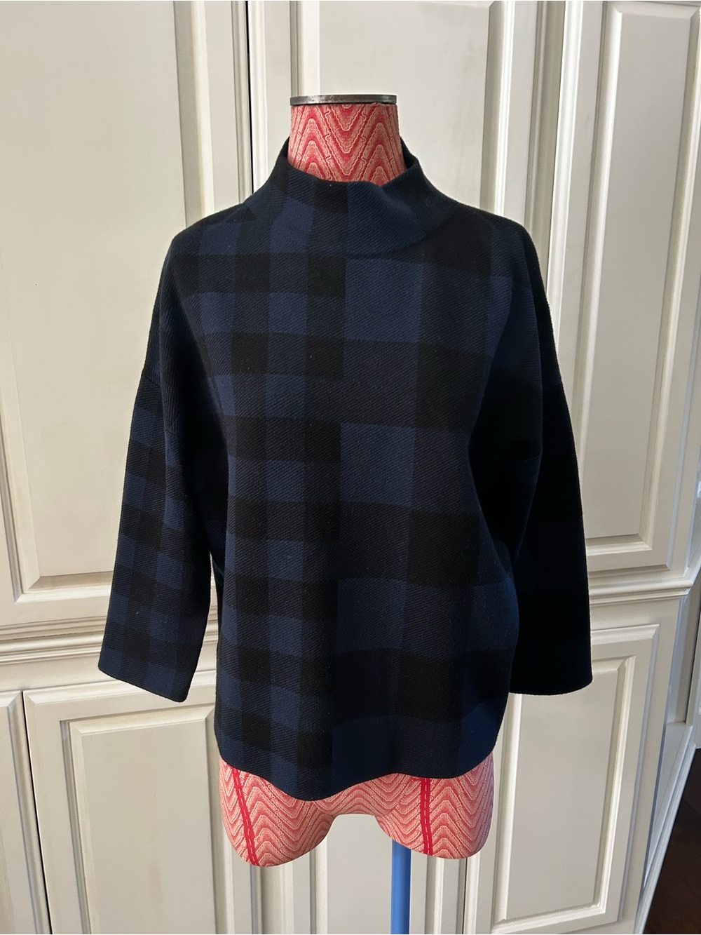 Akris Punto Black and Navy Checkered Turtleneck Sweater